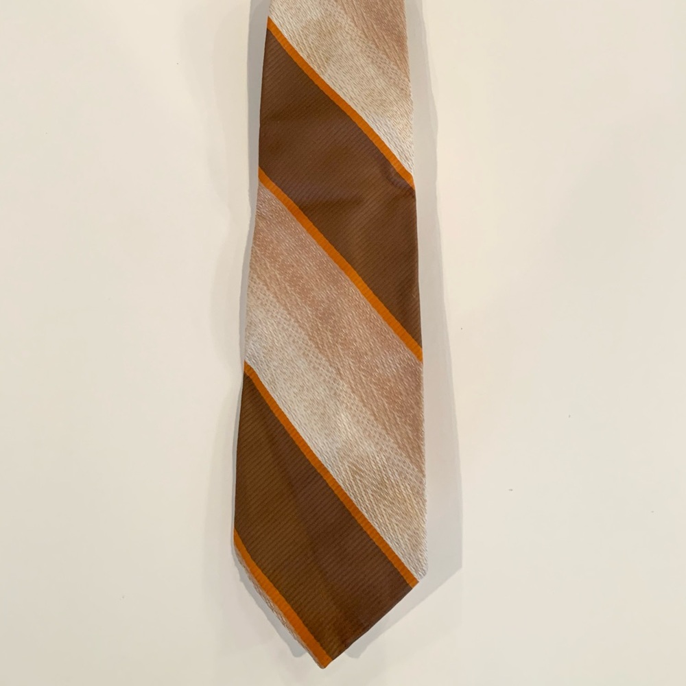 Younkers Walnut Shop | Vintage Tie | 100% Cotton |